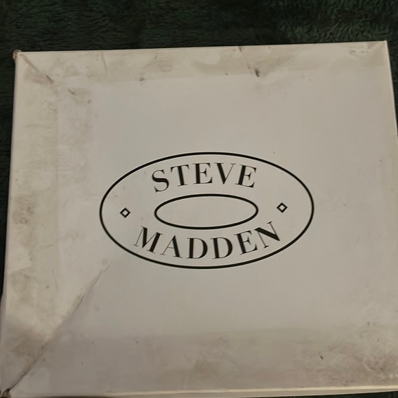 Steve Madden snake knee boots size 8.5 - Picture 1 of 4